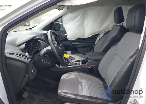 2019 Ford Escape Se from USA, damaged, VIN 1FMCU9GD8KUB42375